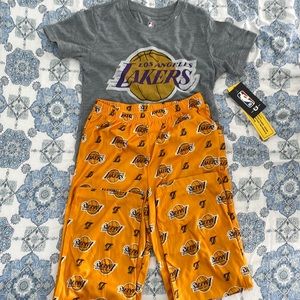 New with tags Lakers boys pajama set